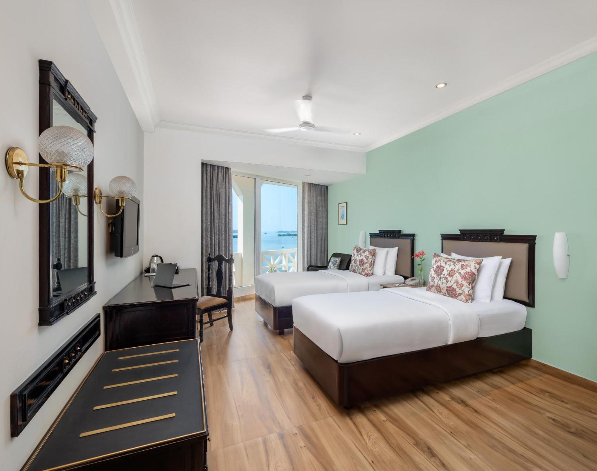 Vivanta Ernakulam, Marine Drive Kochi Exteriér fotografie